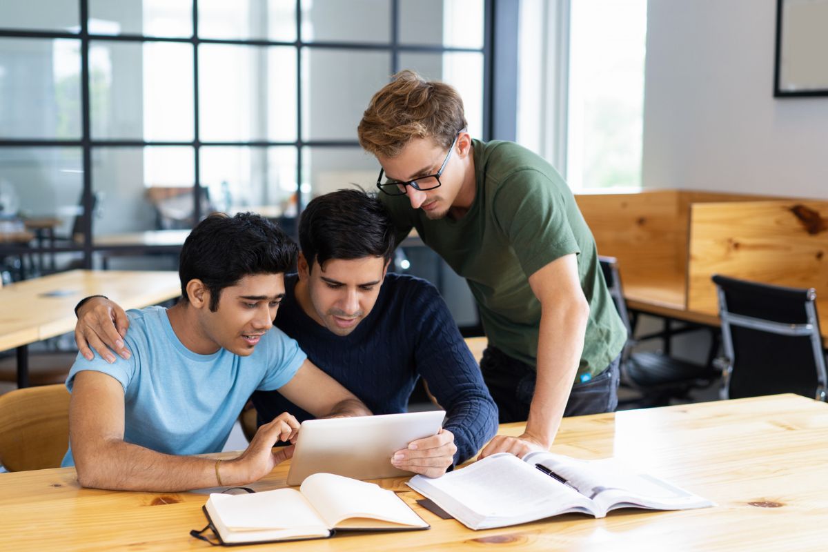 Top Mistakes Students Make in Their College Years